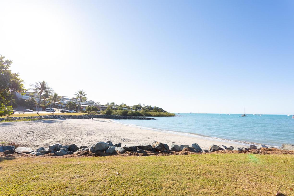 Mandalay Escape, Seclusion & Serenity With A Pool Airlie Beach Exterior photo